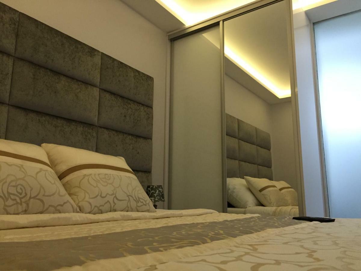 Touched Vip Zadar Appartement Buitenkant foto