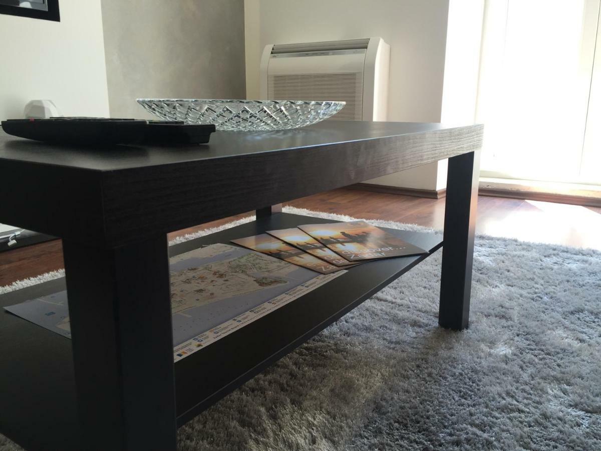 Touched Vip Zadar Appartement Buitenkant foto